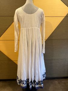 Gown White