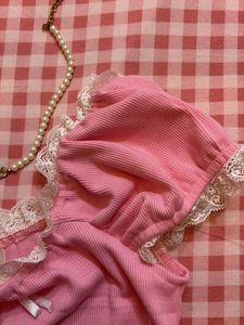 💕🧸cute lace crop top 💕🧸