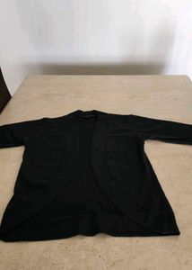 Teemoods Elegant Black Shrug