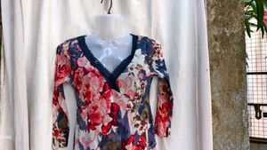 I. Floral Print Top with Lace