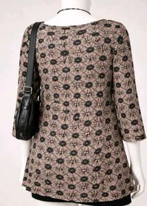 Y2k Patterned V-Neck Top