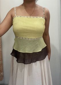 Gorgeous Top With Lace Straps