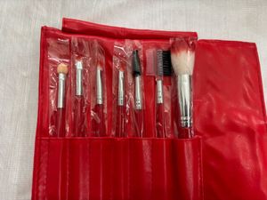 7-Piece Professional Makeup Brush Set with Red Pou