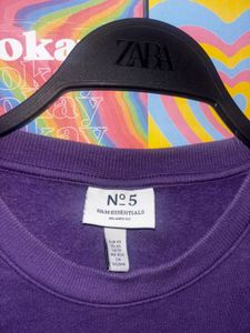 H&amp;M Purple Sweatshirt In Brand New Condition