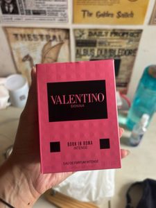 Valentino donna born in roma intense