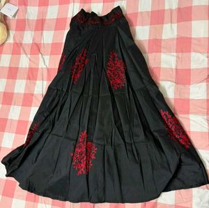 Black Skirt With Red Embroidery Ethnic And Modern