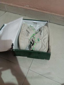 Trendy Beige Sneakers