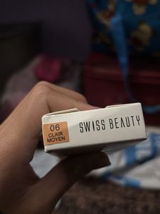 Swiss Beauty Liquid Concealer