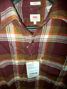 Levi&#39;s Plaid Full Sleeves Shirt