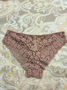 VS Floral &amp; Lace Panty Bundle- Set Of 2