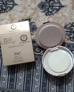 Colors Queen Oil Control