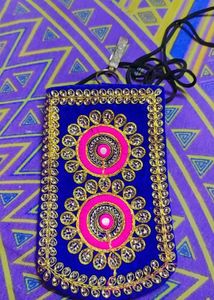 Phone Carry Hang Designer Lehenga, Part,bridal Bag....Gorgeous Dressing Sense Wear This Bag ✨💫👛