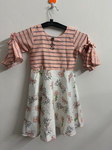 Girls' Pink & White Floral Dress