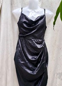 Sleek Black Bodycon Dress