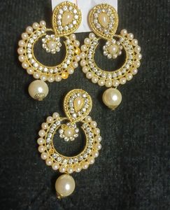 jewellery set