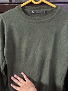 DARK GREEN SWEATER