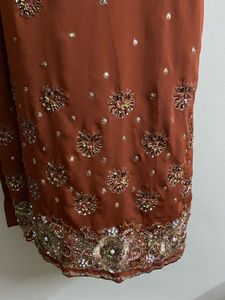 heavy embroidery crep suit