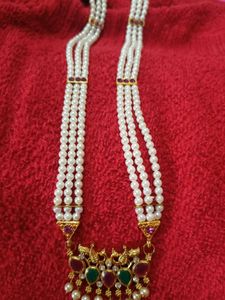 Maharashtrian Thushi with Long Moti Set
