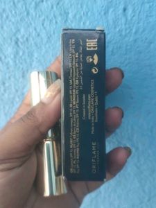 Oriflame GG Iconic Lipstick SPF 15 Plum Mouve