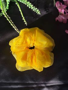 Brand New Hair Bows – Stylish &amp; Unused