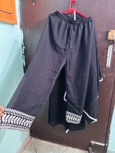 Elegant Embroidered Kurta