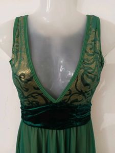BEAUTIFUL GREEN LACE DRESS
