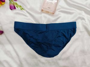 🇳🇿💫💗Calvin Klein Blue Briefs
