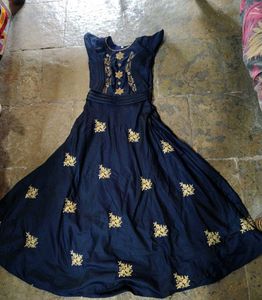 Elegant Navy Blue Ethnic Gown