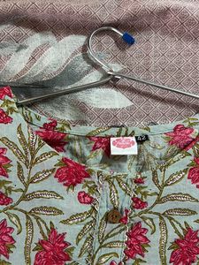 Straight Green And Pink Kurti