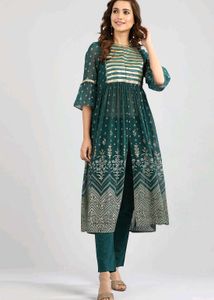 Elegant Green Kurta Set