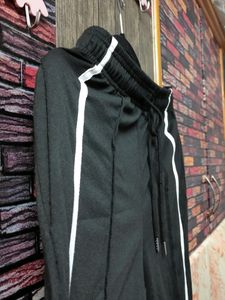 Urbanic Trackpants Size m