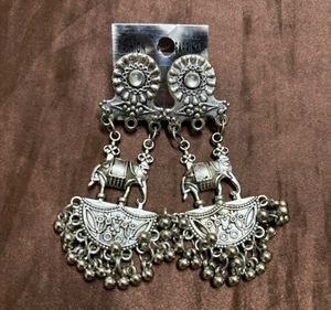 Silver Tone oxidised Earrings Set