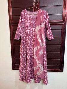 Floral Print Pink Kurta with dupatta set