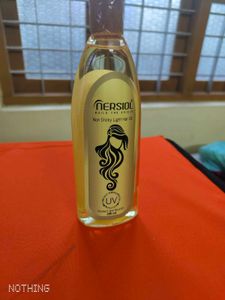 Nersiol Non Sticky Light Hair Oil UV protective