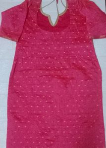New🥰 Cute Shiny Pink PartyWear kurti With Lining