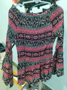 Floral Print Off-Shoulder Top