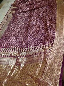 tissue slik Banarasi Saree 😍 expansive hai