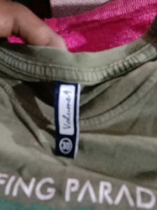 T-shirt