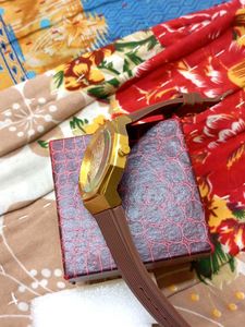 Gold &#34;Super Speed&#34; Watch