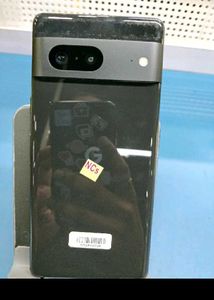 Google Pixel 8