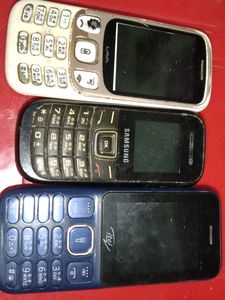 Discount Available 😎Not Working Its Used 3 Mobile Only 200 Rupees