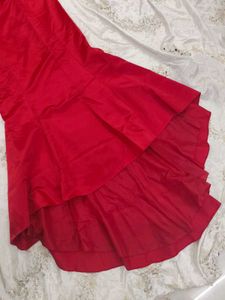 Elegant Red Mermaid Gown