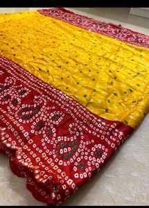 ✨Yellow Bandhani Saree✨ very new