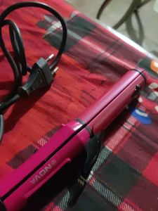 Nova Hair Straightener