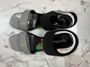 Trendy Grey Sandals