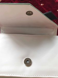 Women Slingbag