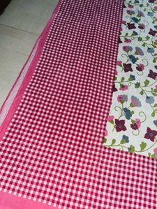 Floral &amp; Gingham Pink Double Bedsheet
