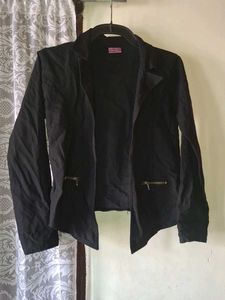 Chic Black Blazer