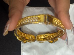 Elegant Peacock Bangle