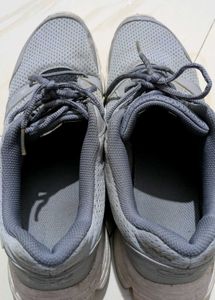 Gray Sport Shoes by Kalenji Decathlon